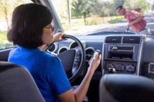 3 Facts About Distracted Driving